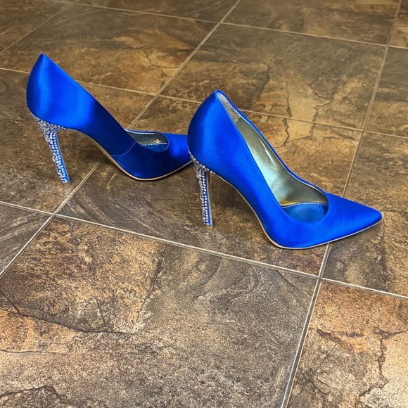 Nine West Royal Blue Satin Heels - Picture 5 of 10